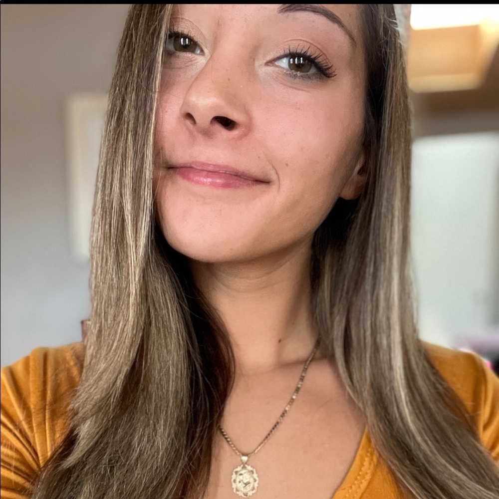 Meet your Posher, Sabrina